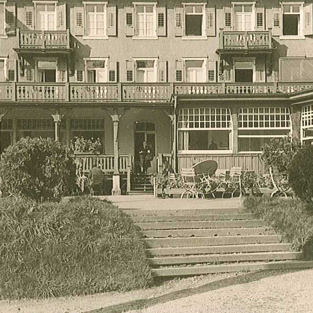 Treschers Hauseingang vor vielen Jahren