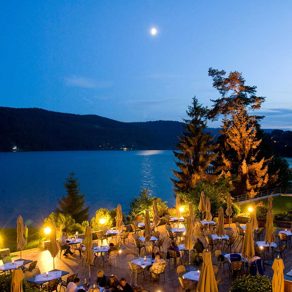 Treschers Ausblick Terrasse am Abend